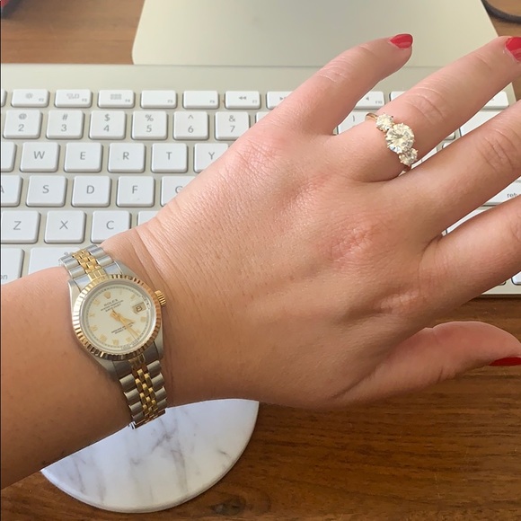 Vintage Rolex Datejust Watch - Picture 5 of 15